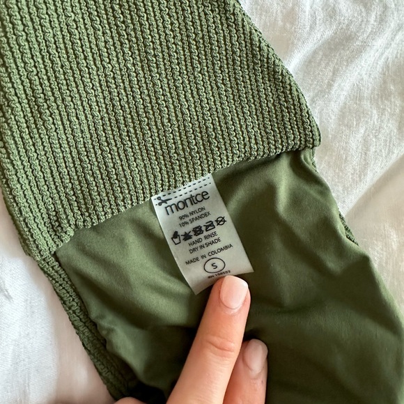 Montce Olive Micro Scrunch Tori Bandeau Bikini Top Size Small - Picture 4 of 7